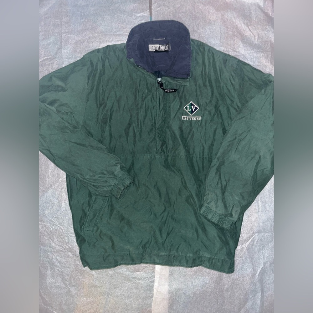 Vintage windbreaker green Las Vegas On Tour size medium